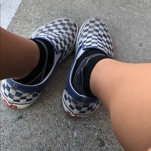 Meet your Posher, Henry